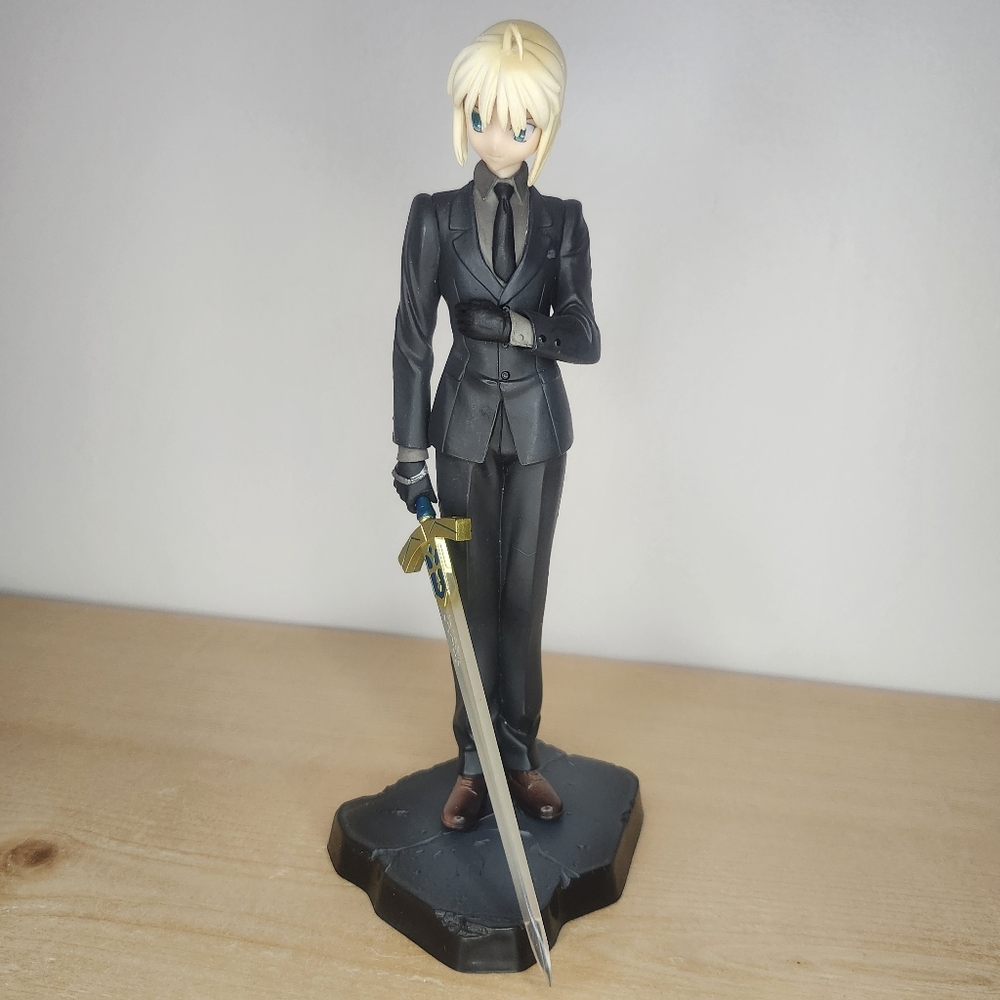 Saber From Fate/Zero in Black Suit with Sword